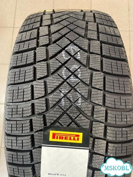 Pirelli Ice Zero FR 185/60 R15 88T фото 1