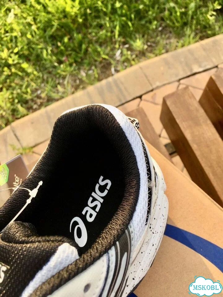 Кроссовки asics мужские белые фото 6