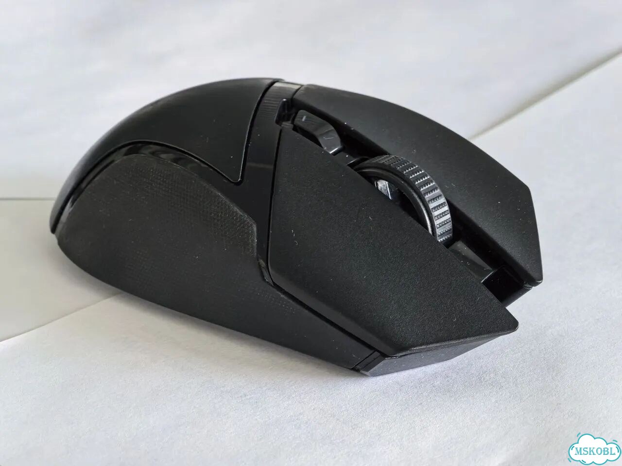 Мышь игровая Razer basilisk x hyperspeed фото 1