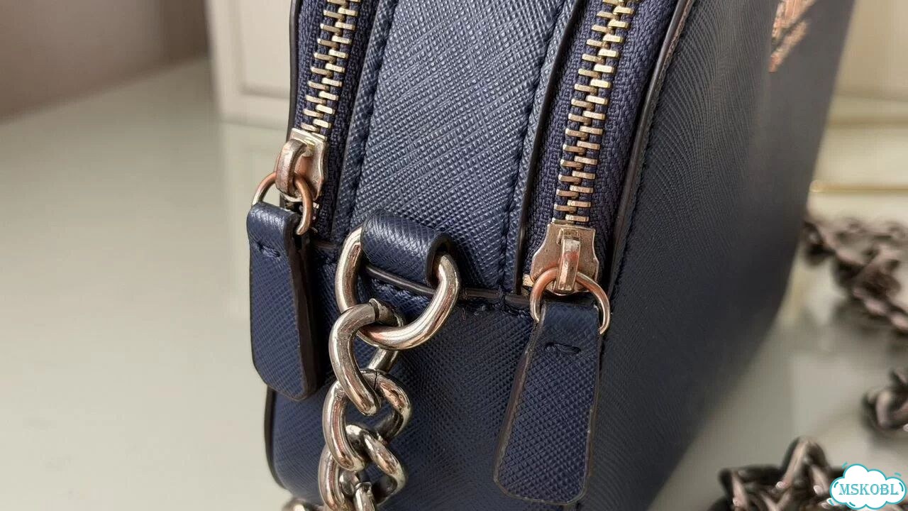 Сумка guess кроссбоди женская фото 4