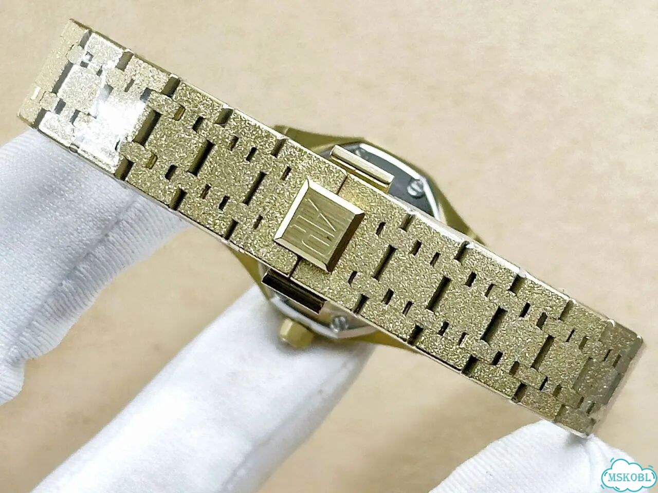 Часы женские Audemars Piguet 23mm фото 6