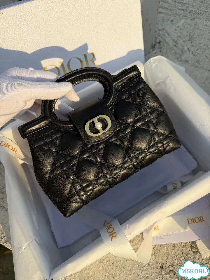 Сумка Dior фото 3