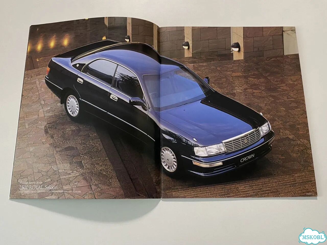Дилерский каталог Toyota Crown 1994 фото 3